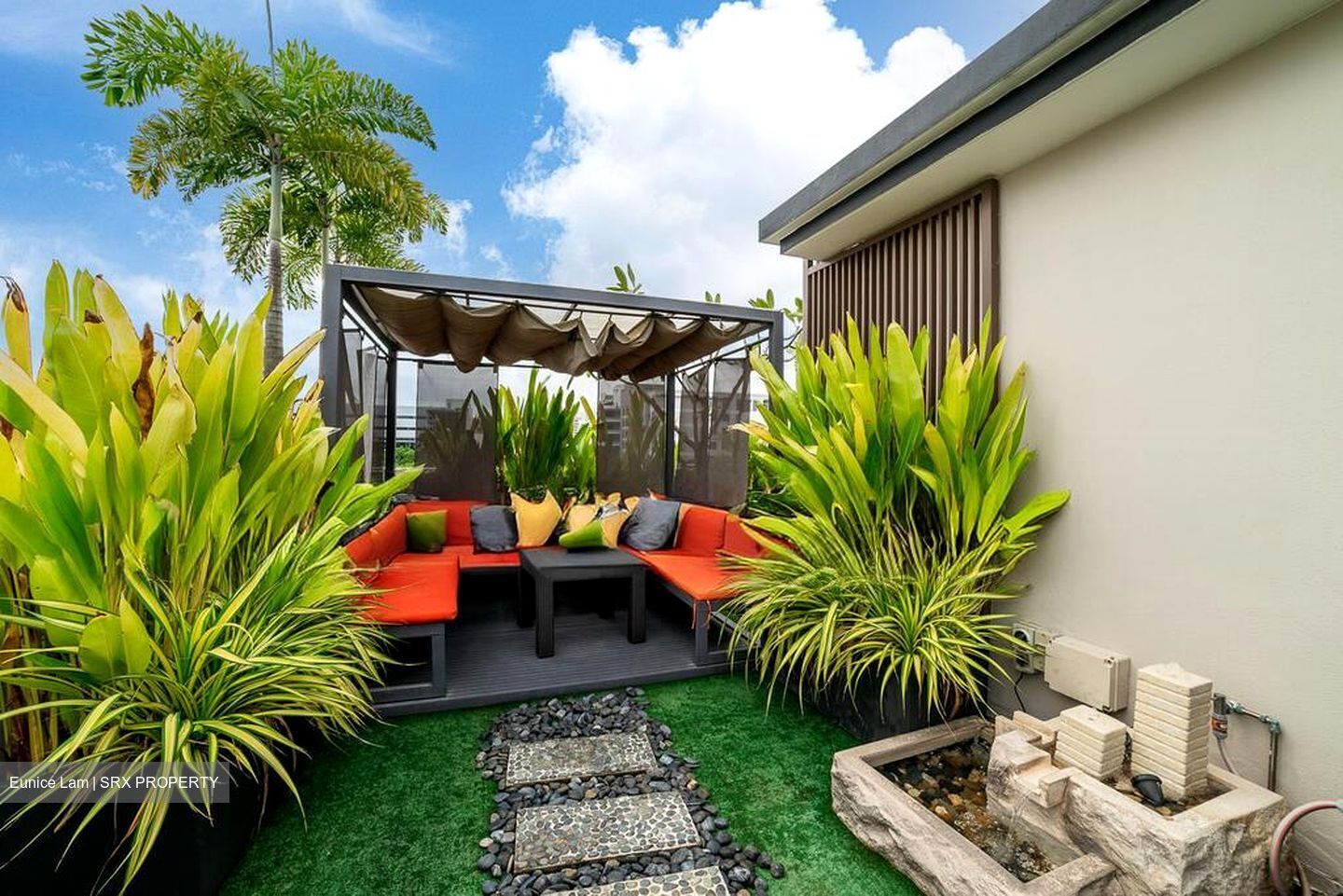 Luxus Hills (D28), Semi-Detached #518622981